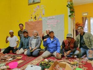 Read more about the article Koordinasi dengan Kelompok Tani Kencana, Desa Gekbrong